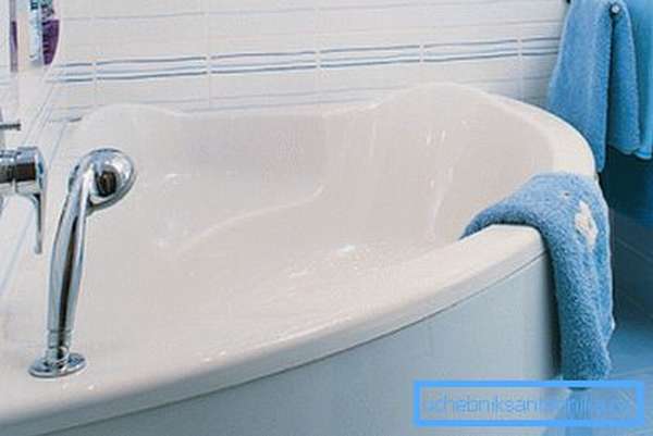 Хотите изменить привычный внешний вид ванной комнаты – установите смеситель скрытого монтажа