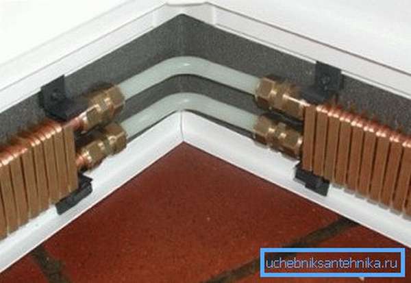 Медный или латунный радиатор практически не подвержен коррозии, и при этом обладает хорошей теплоотдачей